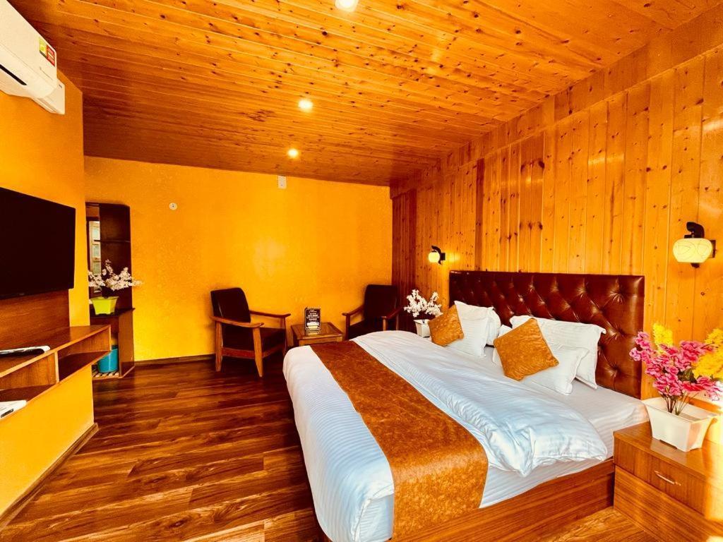 Tata Vista Resort Mall Road Manali - Centrally Heated & Air Cooled 外观 照片
