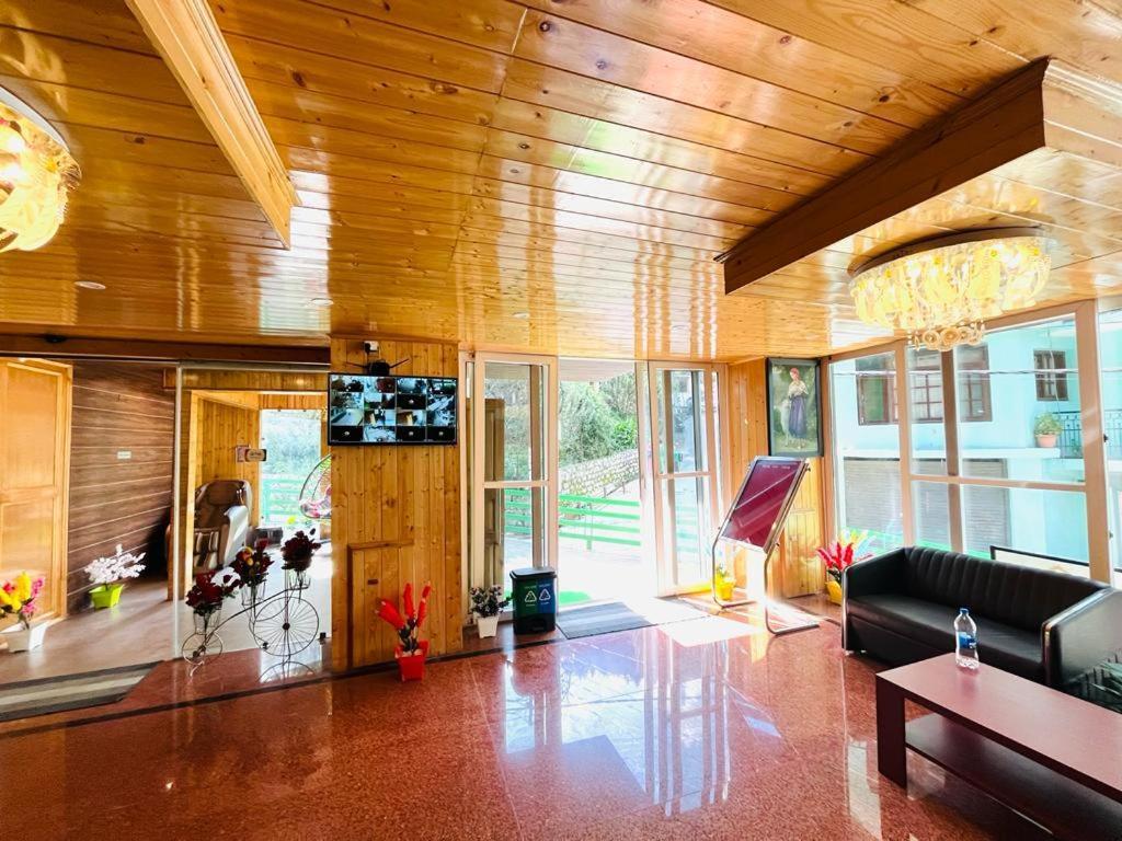 Tata Vista Resort Mall Road Manali - Centrally Heated & Air Cooled 外观 照片