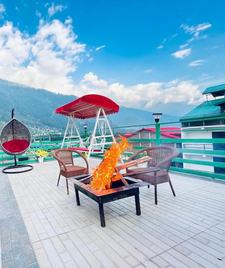 Tata Vista Resort Mall Road Manali - Centrally Heated & Air Cooled 外观 照片