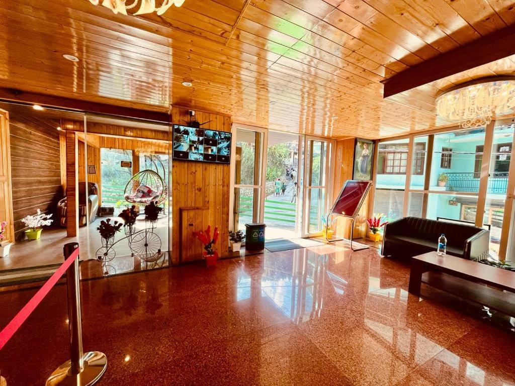 Tata Vista Resort Mall Road Manali - Centrally Heated & Air Cooled 外观 照片