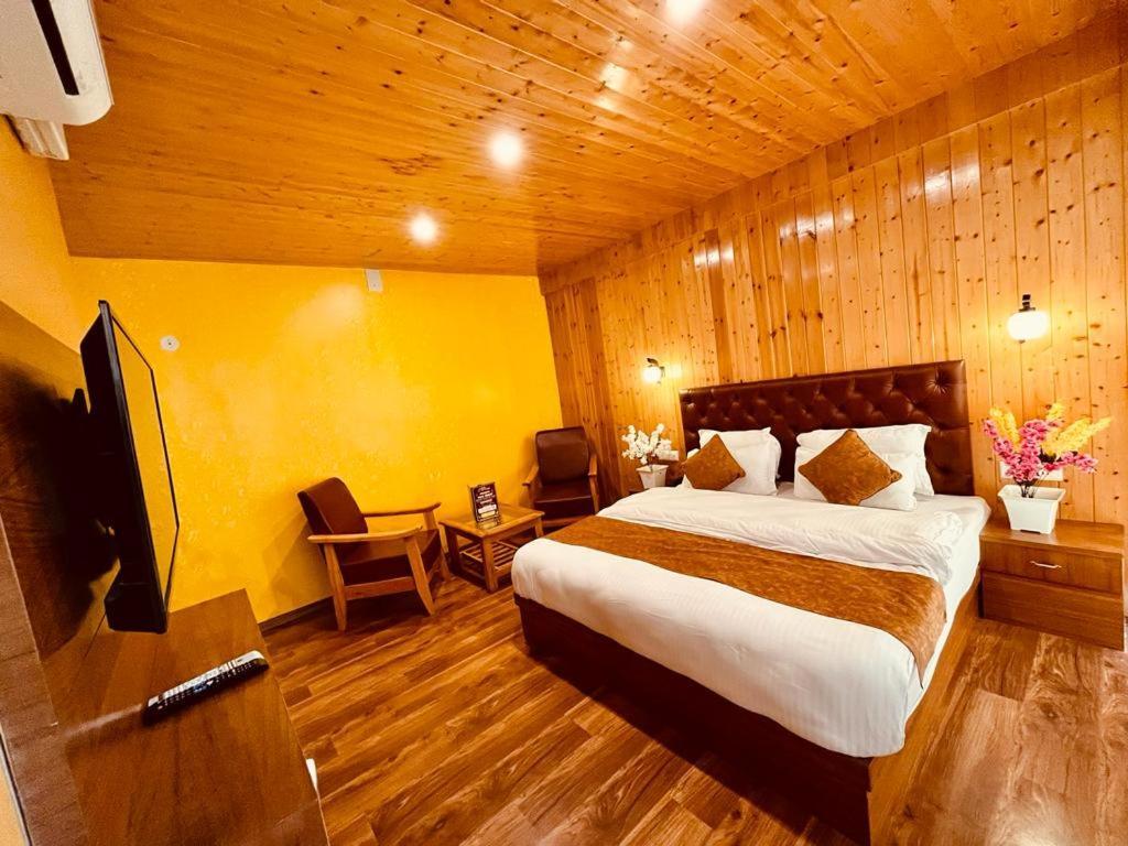 Tata Vista Resort Mall Road Manali - Centrally Heated & Air Cooled 外观 照片