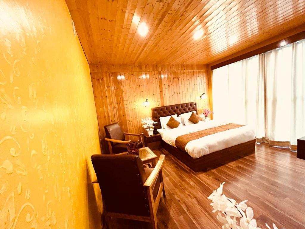 Tata Vista Resort Mall Road Manali - Centrally Heated & Air Cooled 外观 照片